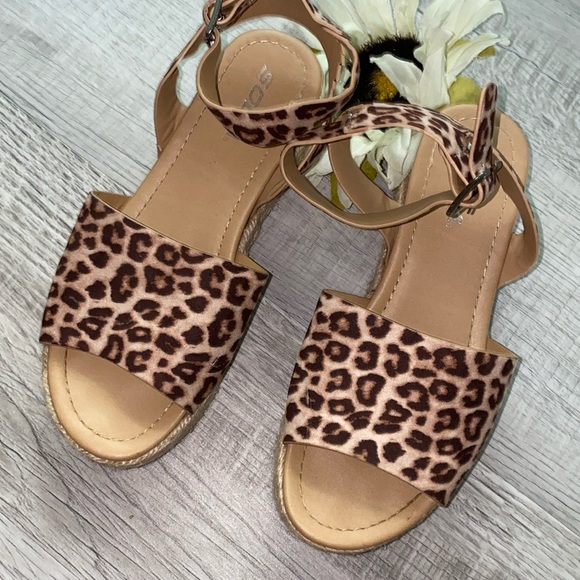 Wedges 7.5 - Picture 2 of 4